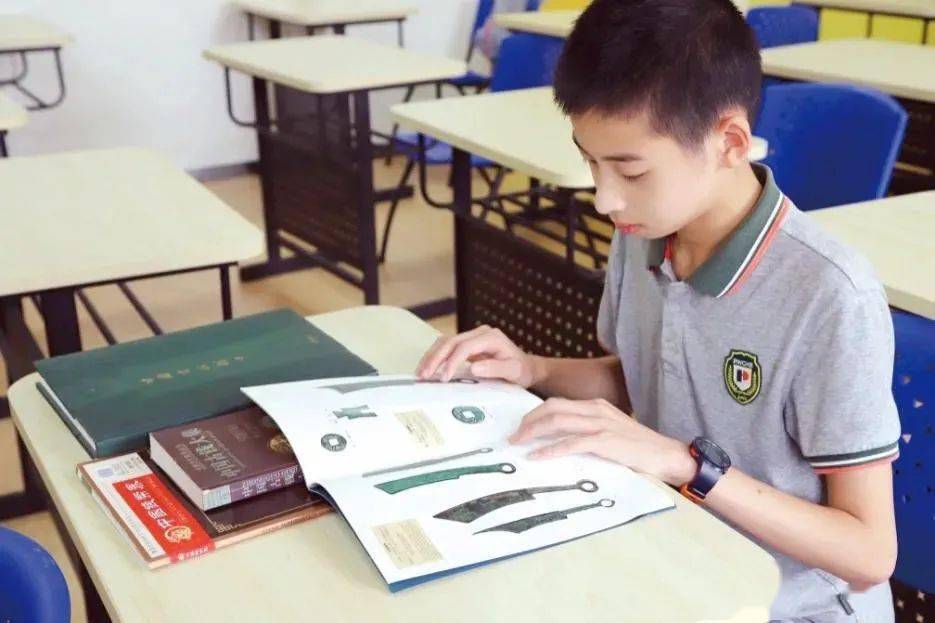 教科书|初中生指出历史教科书错误 编辑坦承有不妥将删改