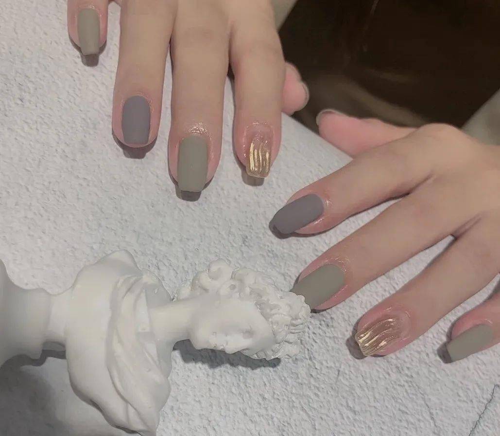 get|仅需39.9元就能get当下潮流美甲，快喊上你的小集美冲鸭！