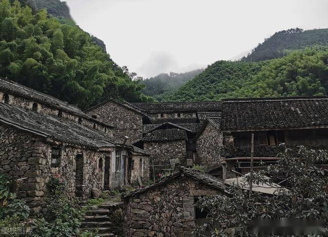 浙江原生态石头村,距今600年没门票,像世外桃源般安宁