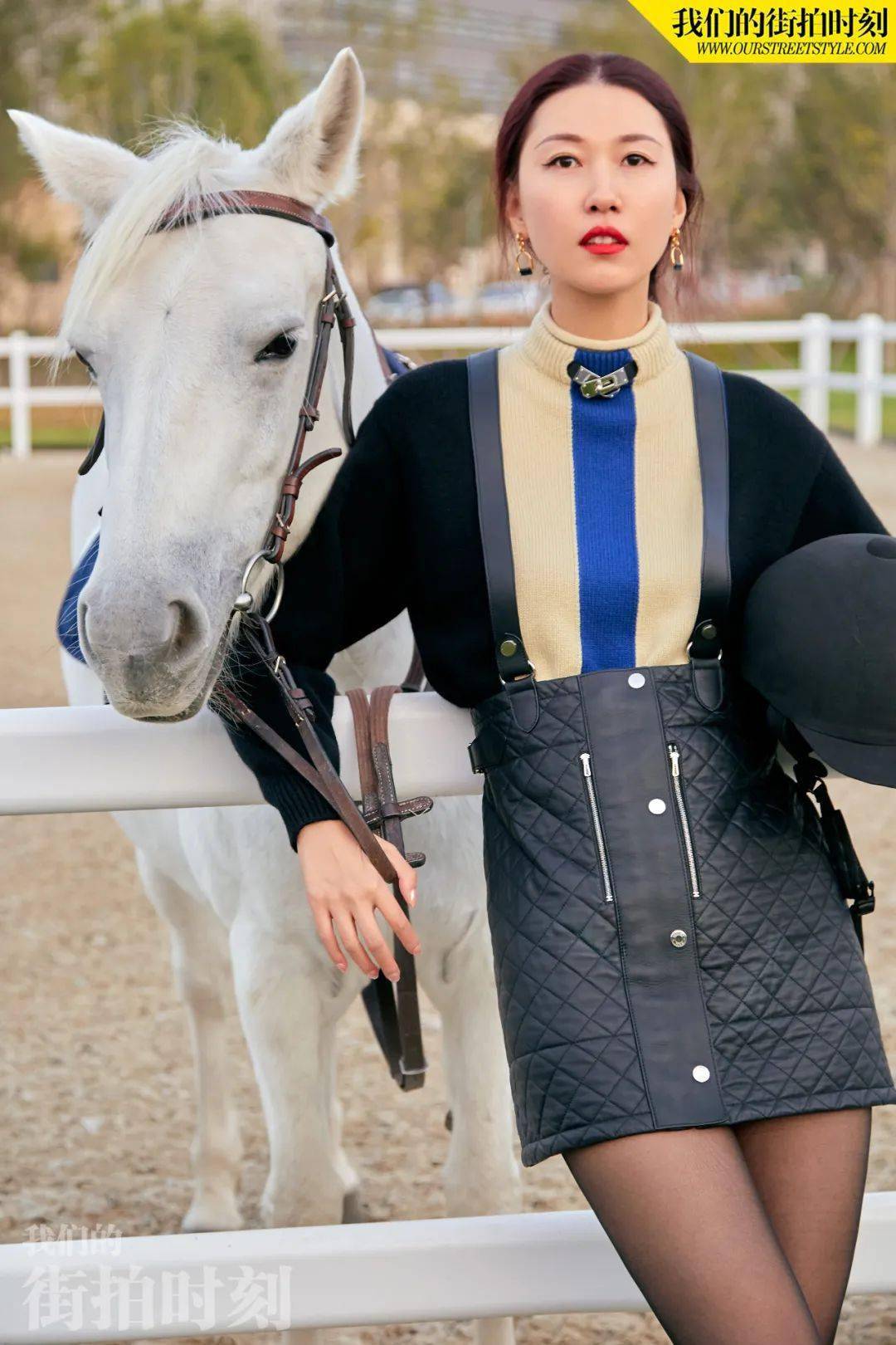 时装|胡杏儿 唐艺昕 张梓琳 TA们的穿搭满足你的秋日绮想吗？