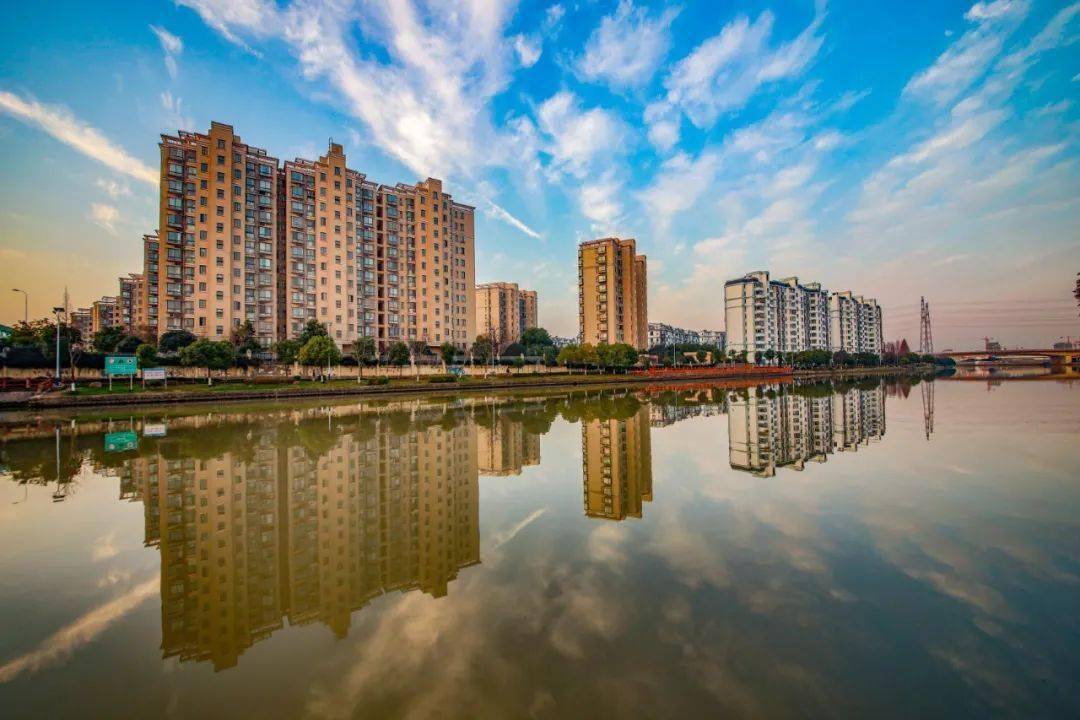 上海浦东的历年gdp_上海浦东机场图片(3)