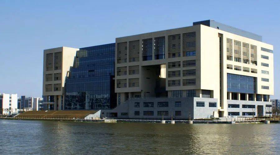 2020年美术专业分数_2020年中国艺术类大学教学质量排名:南京艺术学院居