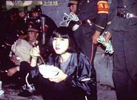 实拍80年代,死刑犯被执行枪毙死刑全程