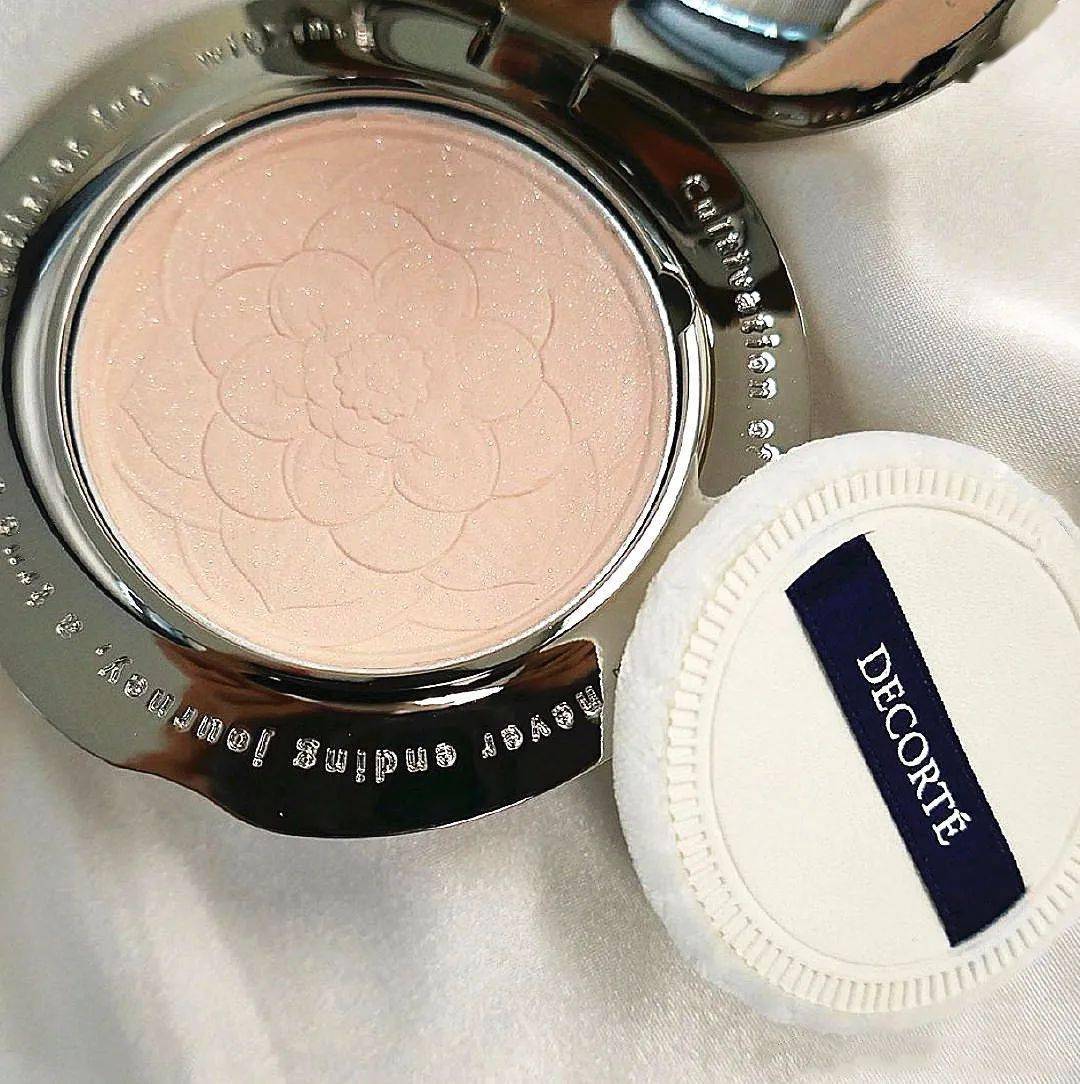 花束|黛珂2020的限定蜜粉真的美炸了!