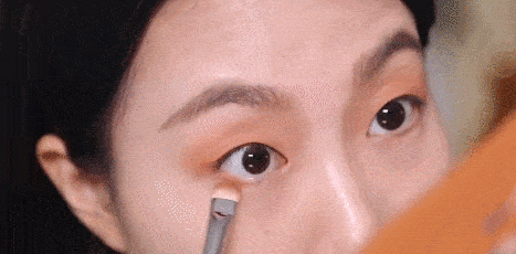 身材|辛芷蕾胖到不敢认？继发型扑街后 她的身材也崩了？