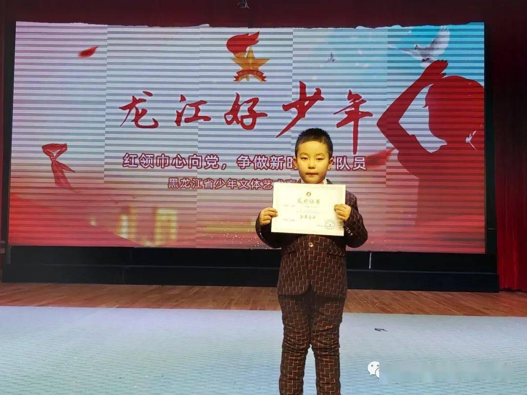 90d60f5169344d5a87762a395f253ac2.jpeg
