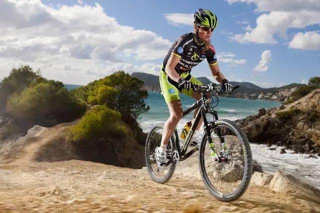 如何挑选一款好的自行车 41b724b3353842389f5d07dc628005fa.jpeg