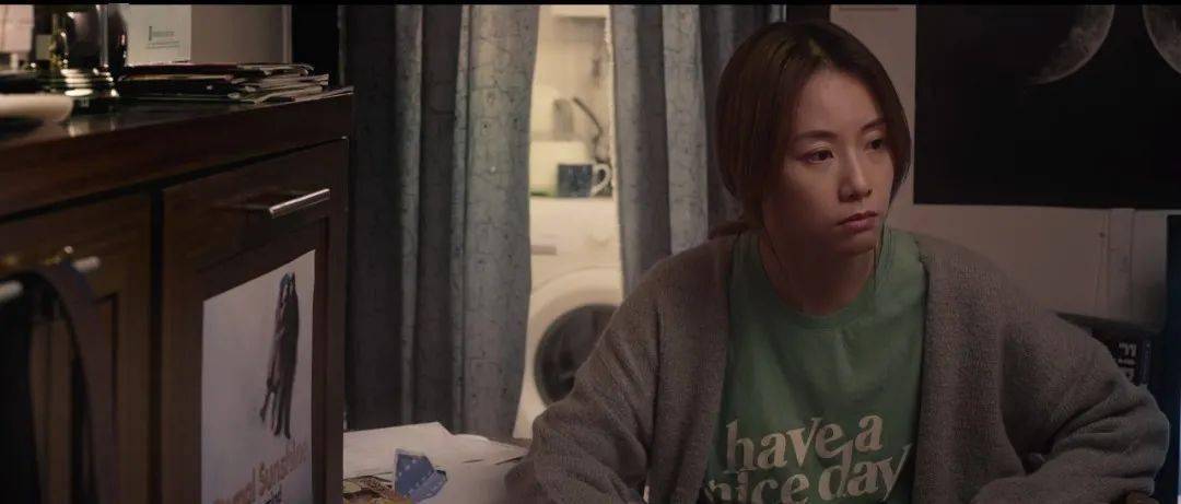 结婚了没有自由不结婚就自由了吗