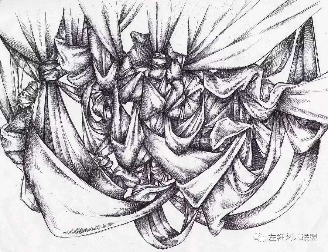 时尚|时装画上的褶皱不知怎么画？向这位时尚插画界的＂三宅一生＂学习一下！