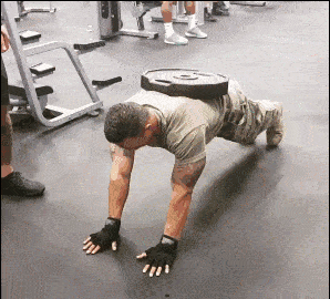 健身|美国大兵变态的肌肉训练，看完大写的服......