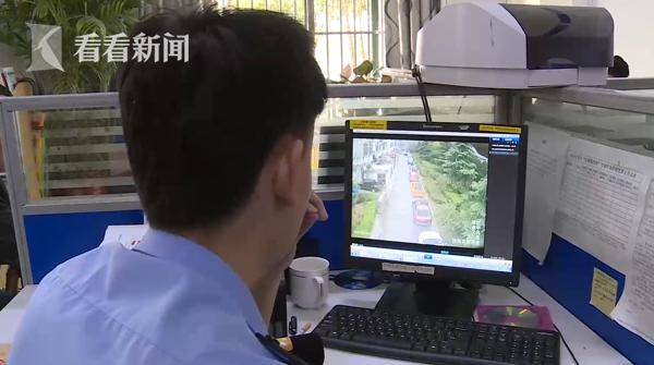烧成空壳！男子一天连烧4辆车:别人有车，我嫉妒