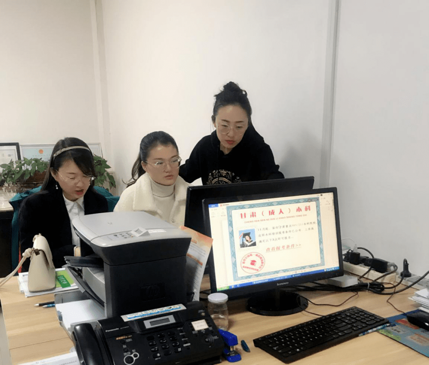 开云电竞-
【监视】白银市药品宁静义务视察员“上岗”啦!(图1) 开云电竞-
【监视】白银市药品宁静义务视察员“上岗”啦!(图1)