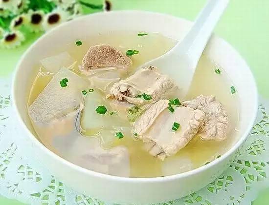 排骨汤做什么好吃又营养 401569b8743b4035aa62868766d22e0a.jpeg