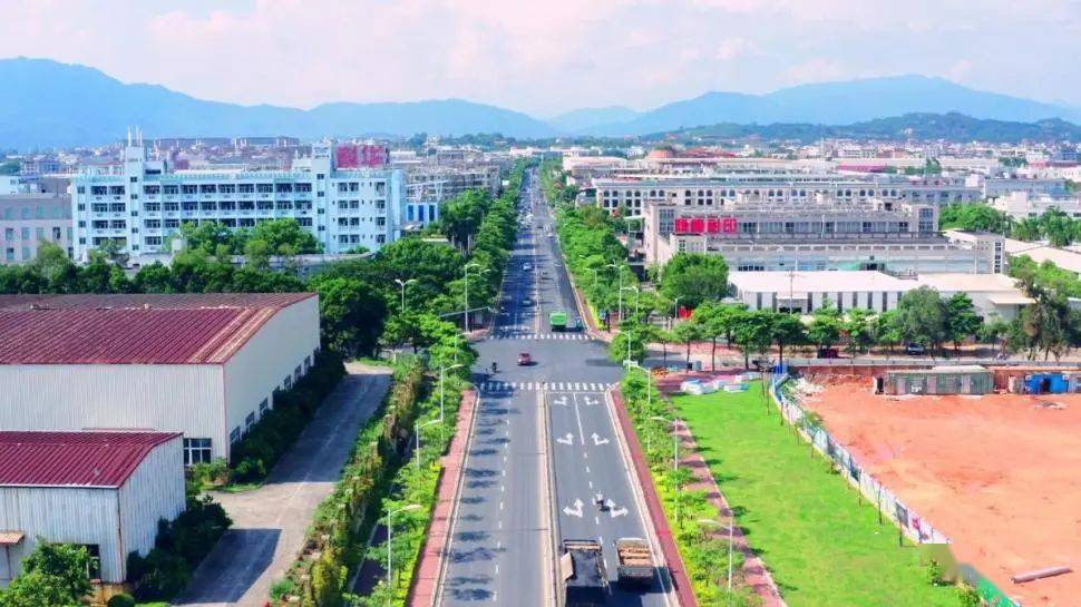 福建金峰镇gdp_金港城商业中心