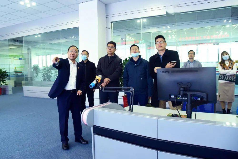 新华社半月谈杂志社执行主编高远至一行莅临森源重工调研
