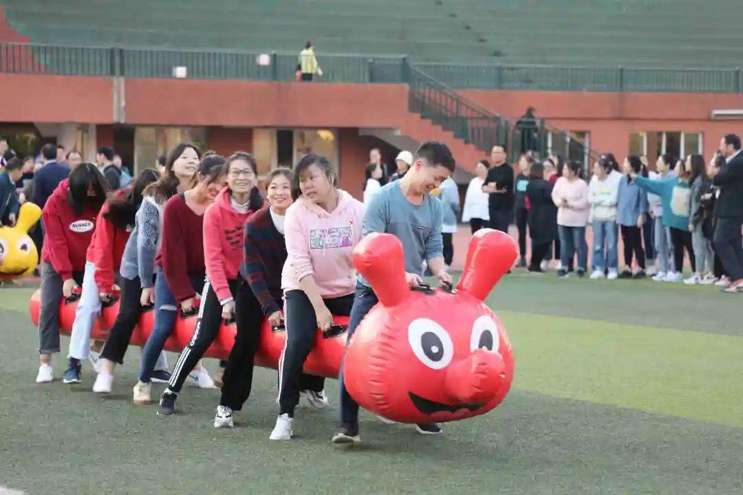 趣味运动齐欢畅 跃动长月乐无穷