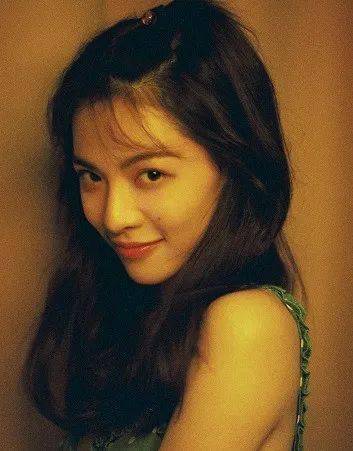 sina|想做氛围感港风美人？我帮你整理了一份超容易上手的教程！