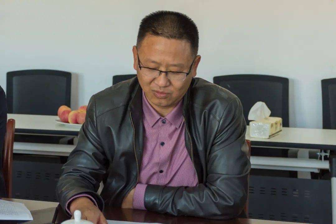 齐鲁名校长"教育同行者"工作室到市第23中学进行跟岗研修活动_荣成