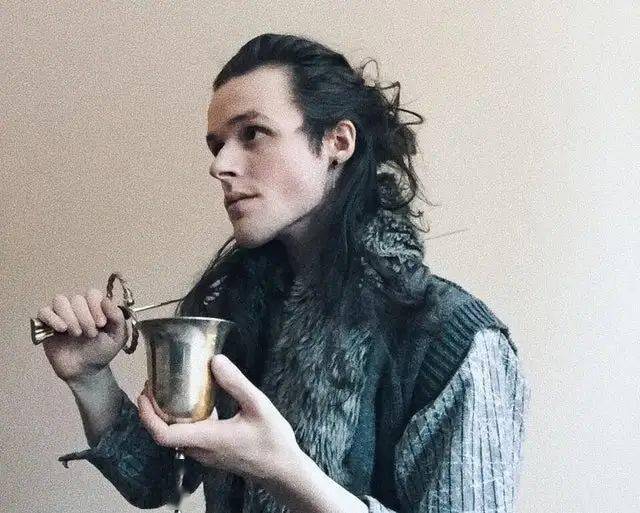 长发|一群喜欢留长发的男生各种po自拍，有些居然性感又妩媚啊！