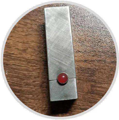 Lisa|口红也有vintage？看来口红比主人活得久……