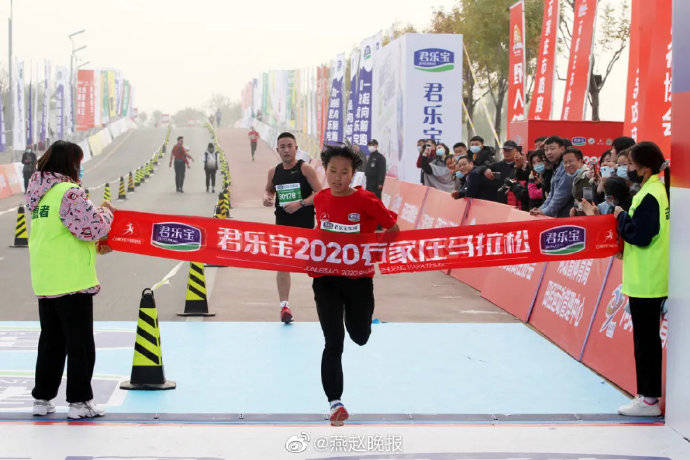 石家庄|刚刚，3000人奔跑在石家庄“母亲河”畔，这场面太像画！