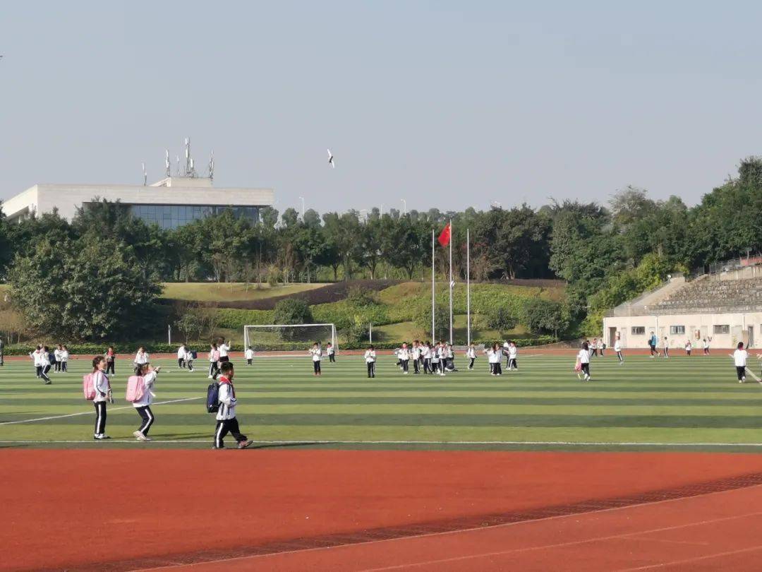 航空探秘,梦想启航——广安光正实验学校航空研学
