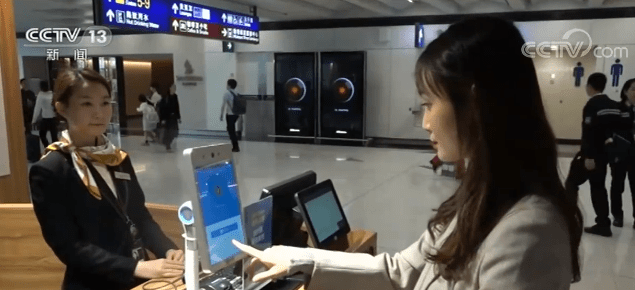 速递|快递公司泄露大量个人信息、手机疑遭监听，法律咋起作用？