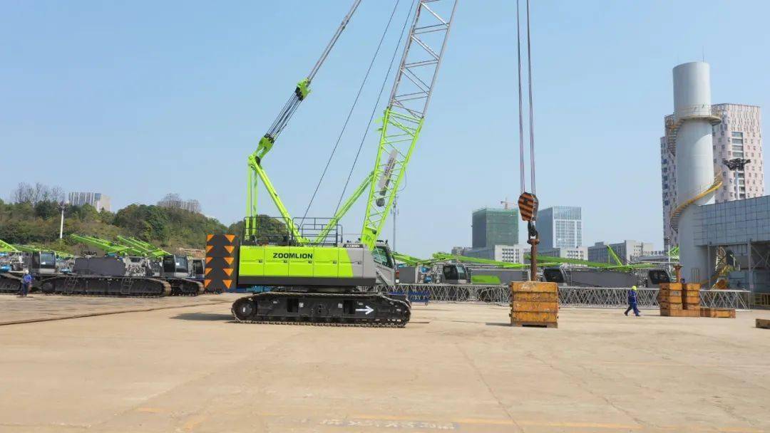 bauma china剧透丨中联重科履带吊v系列小吨位产品zcc850v