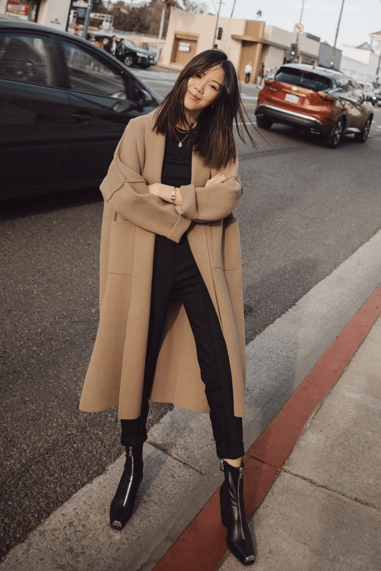 驼色|比驼色更好穿，今年冬天“奶茶色”火了！！