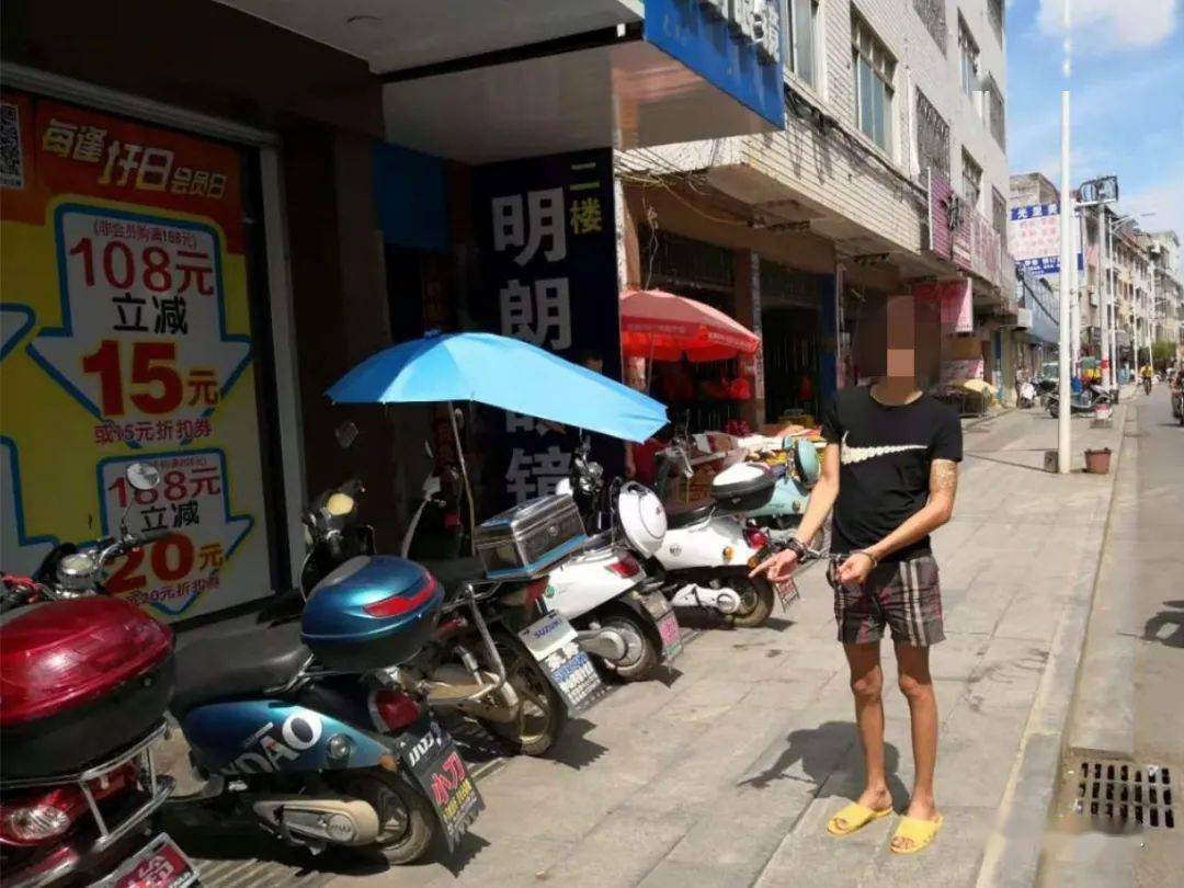 钟山有多少人口_南京钟山海拔多少(3)