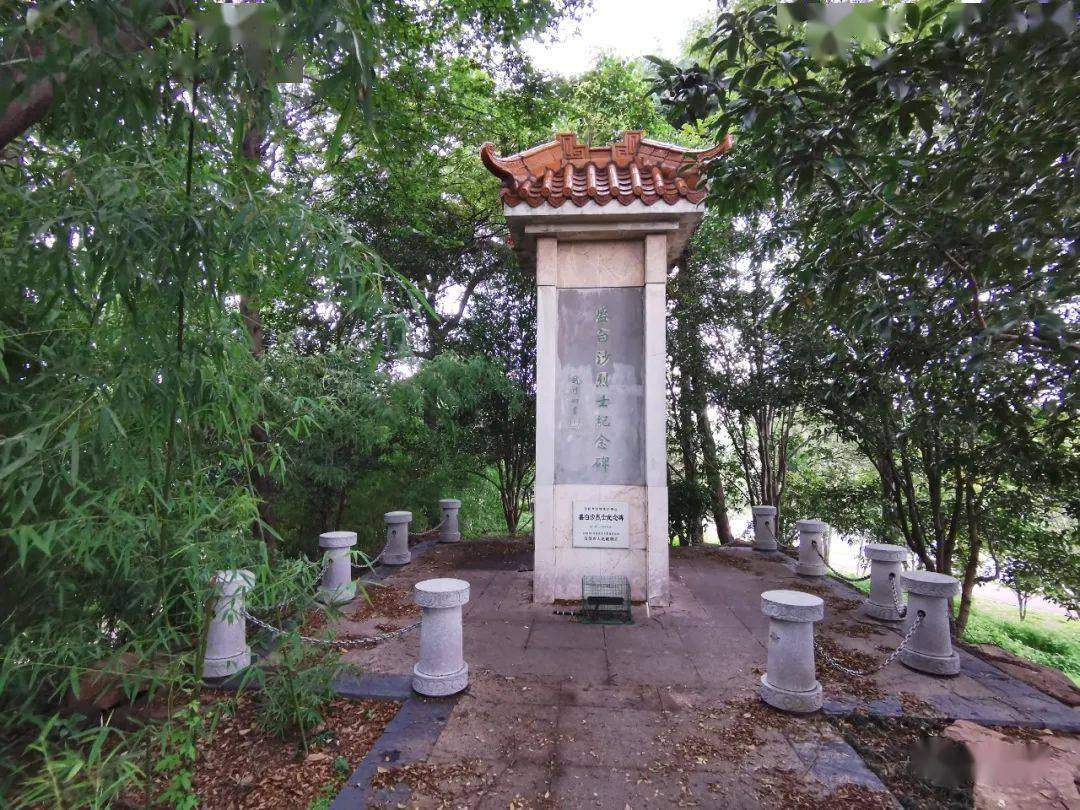 【盛白沙烈士纪念碑正面】【纪念碑背面】老虎山关于老虎山地名,县志