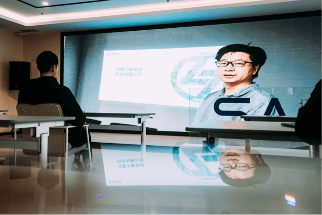 智能|数字经济助力智能制造创新升级，八家企业齐聚场景汇路演！