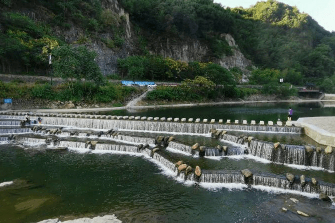 免费 开放时间:8:00-16:30 景区地址:绍兴市上虞区丰惠镇祝家村 陈溪