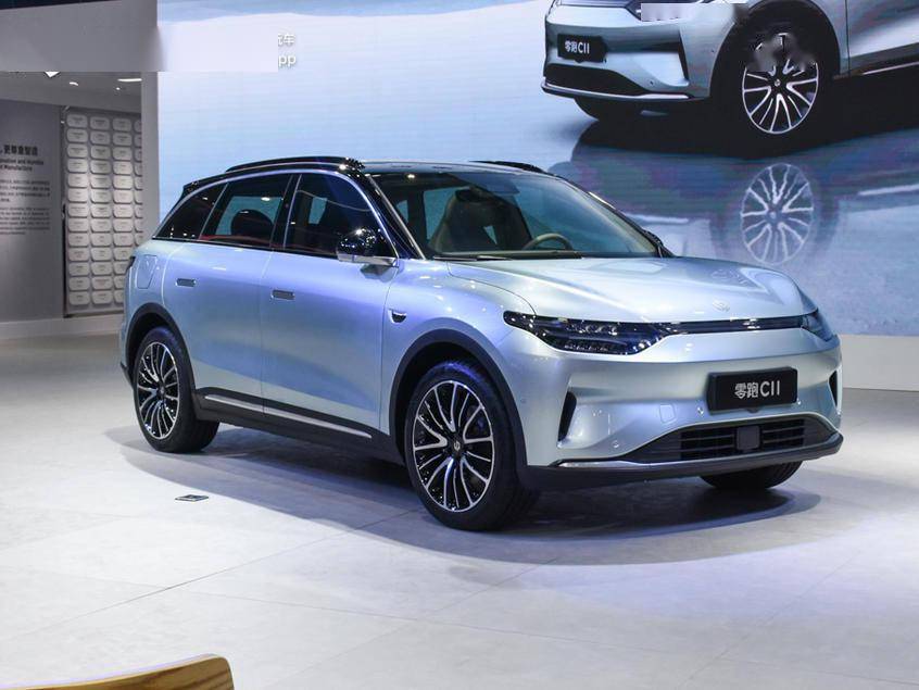两年试水之后的诚意之作 实拍解析零跑c11_搜狐汽车