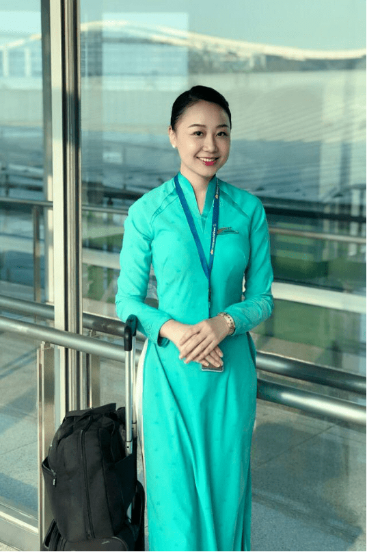 越南空姐被吸毒司机撞成重伤