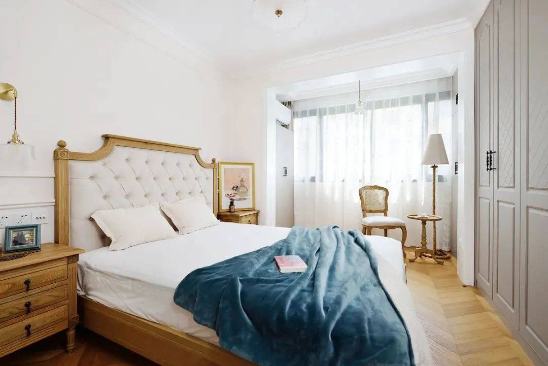 怎样改造自己的卧室 1d872ad349dc4dbebe202b865bff5961.jpeg