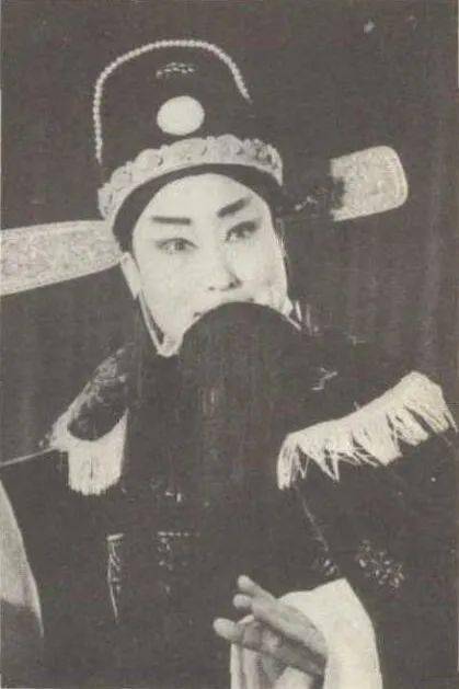 李爱琴《周仁回府》俘虏了多少观众的心(附精彩视频)