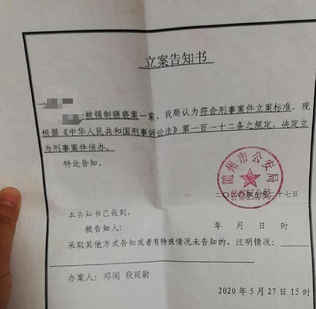 男的单手解内衣证明_美女单手解内衣内裤(3)