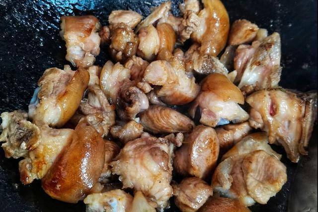 猪脚怎么做才没有猪毛味 9ef775d7827f42d1b8eb18ddbaf5b008.jpeg