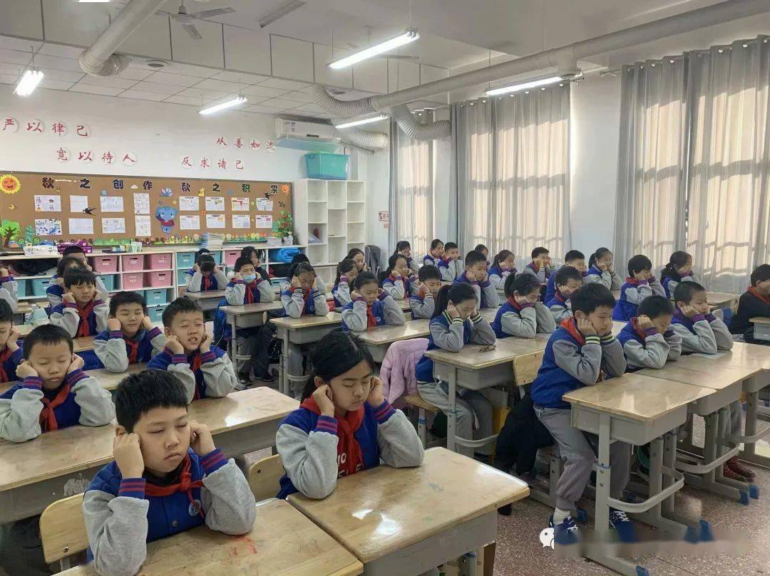 以细行律身,展乐学生活——济南育秀中学小学部五学部师生成长纪实