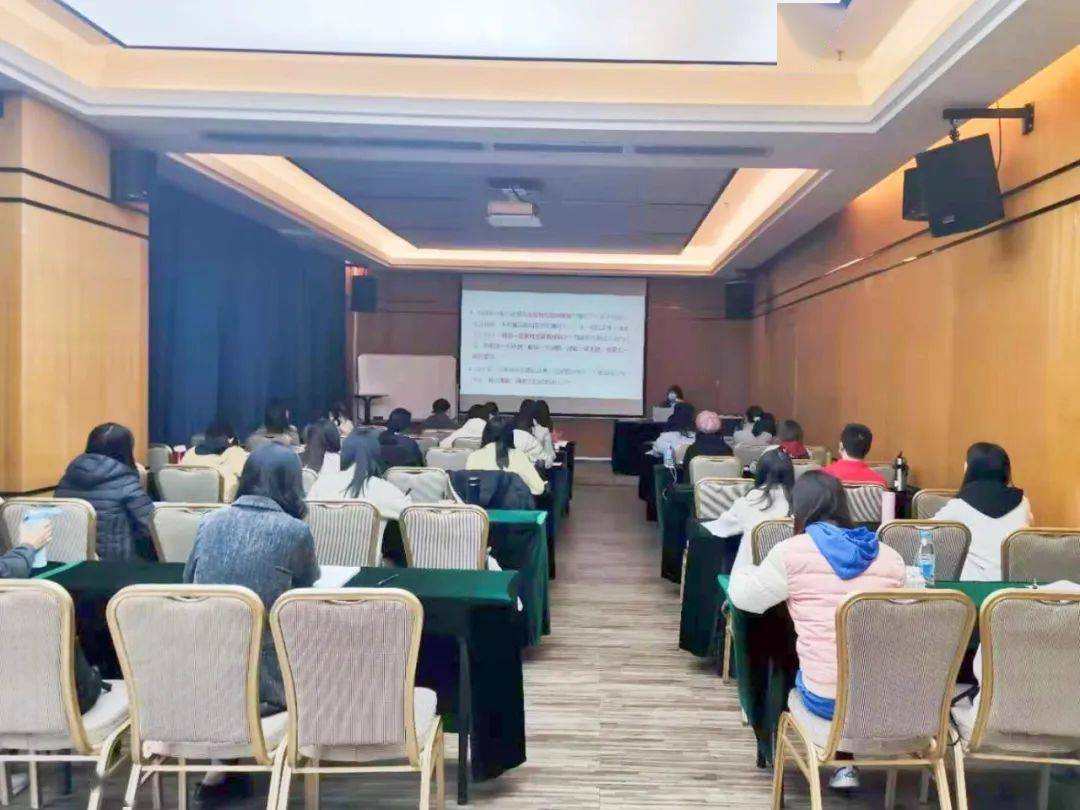 教师无领导面试 417f9f4546eb429da62d5ab5966ca150.jpeg