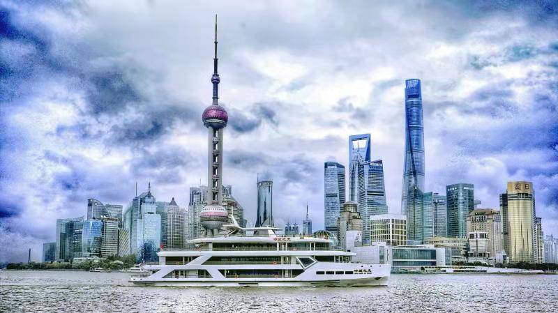 集时尚、科技、智能 新一代浦江游船“申城之光”轮首航