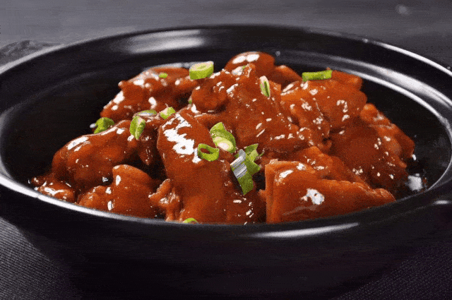 胸 duck breast with orange 香煎龙利鱼柠檬黄油汁  pan fried fish