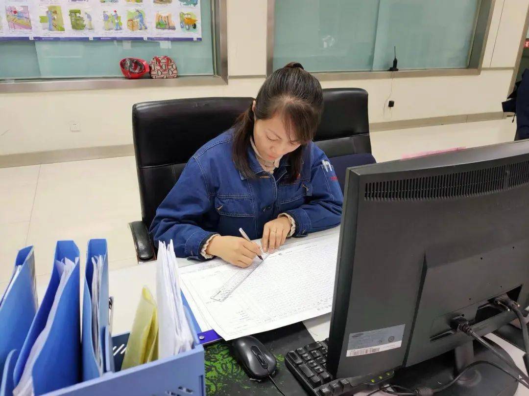 中控员是什么 6969e3eb3d7c41b6a20d96a01037f804.jpeg