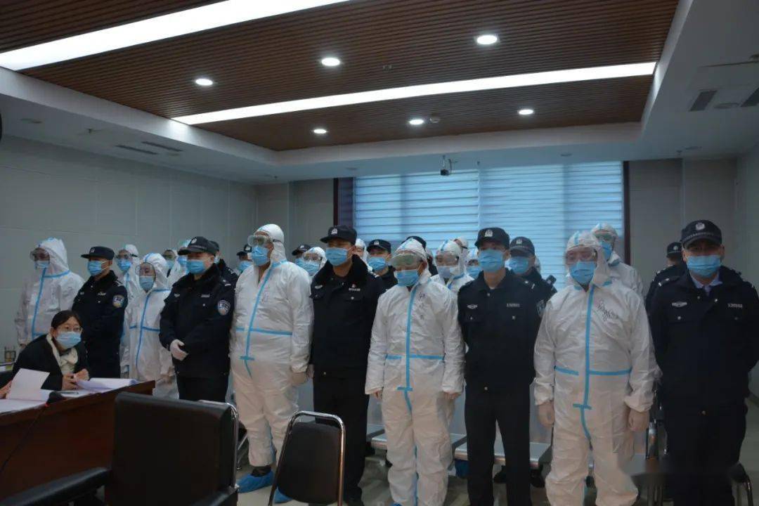 迁西法院公开审理王某军等25人在乐亭县相关区域涉恶案件
