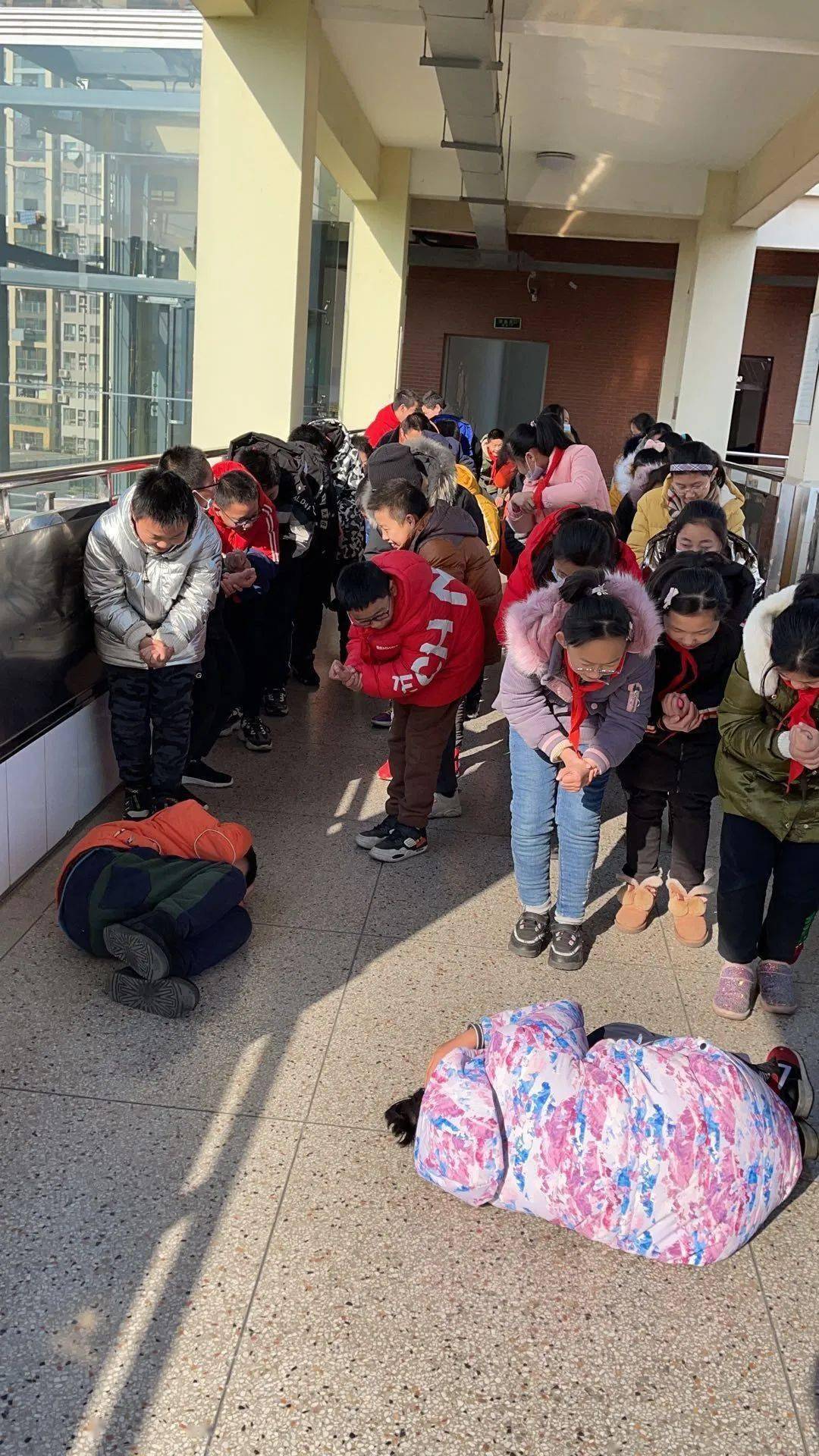 【校园动态】琅小分校天润城小学:预防踩踏,平安校园