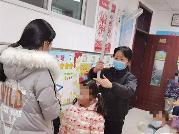 教室人均面积_人均耕地面积图(2)