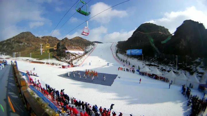 南国冰雪城贵州六盘水明天起凉都3大滑雪场等你来轻舞飞扬