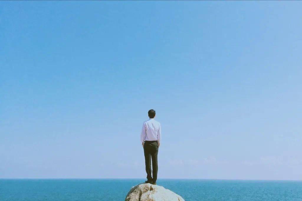 如何让自己有个好的人生观 e84c75956bd643cabd0a177f04dd4ec3.jpeg