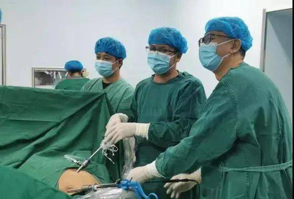 中医外科手术疗法 50f43b9f626548038ad41a760c68f150.jpeg